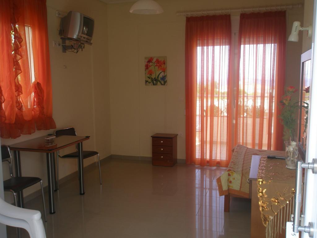 Apartamento Golden Sun Rovies Exterior foto